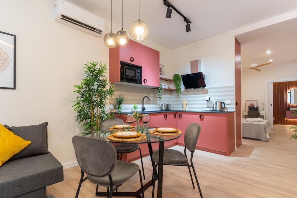 Sanchez Y Laserna Stays Moderno Apartamento En Valenza Esterno foto