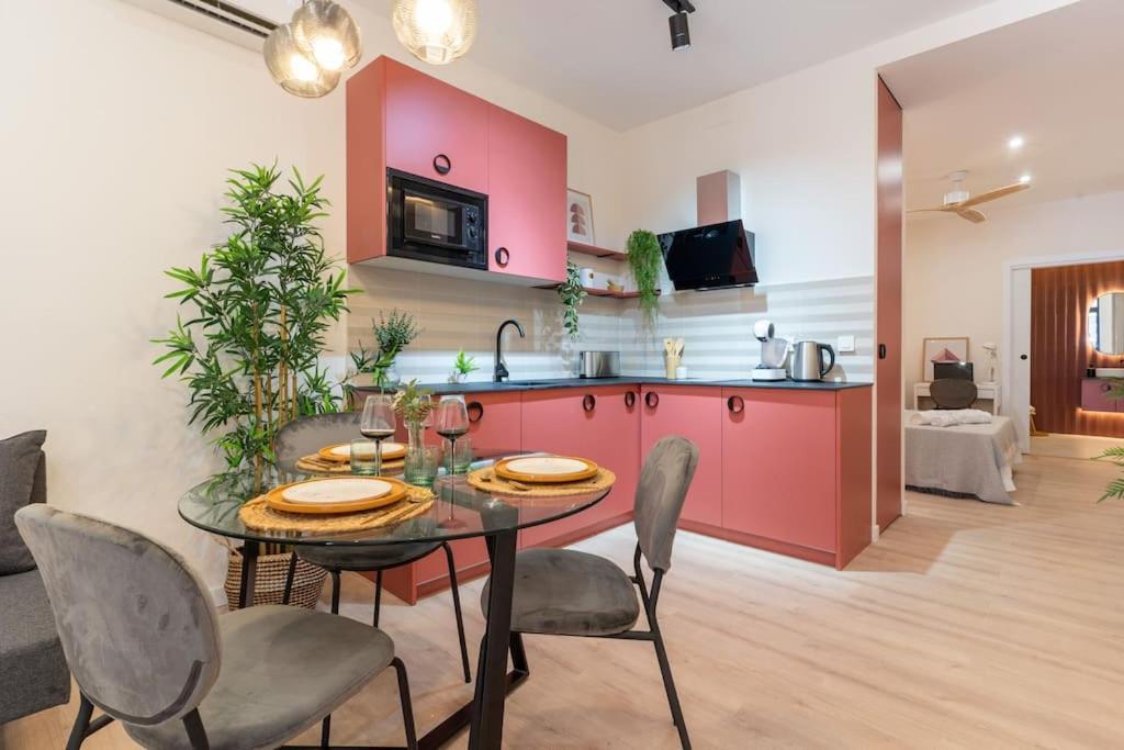 Sanchez Y Laserna Stays Moderno Apartamento En Valenza Esterno foto